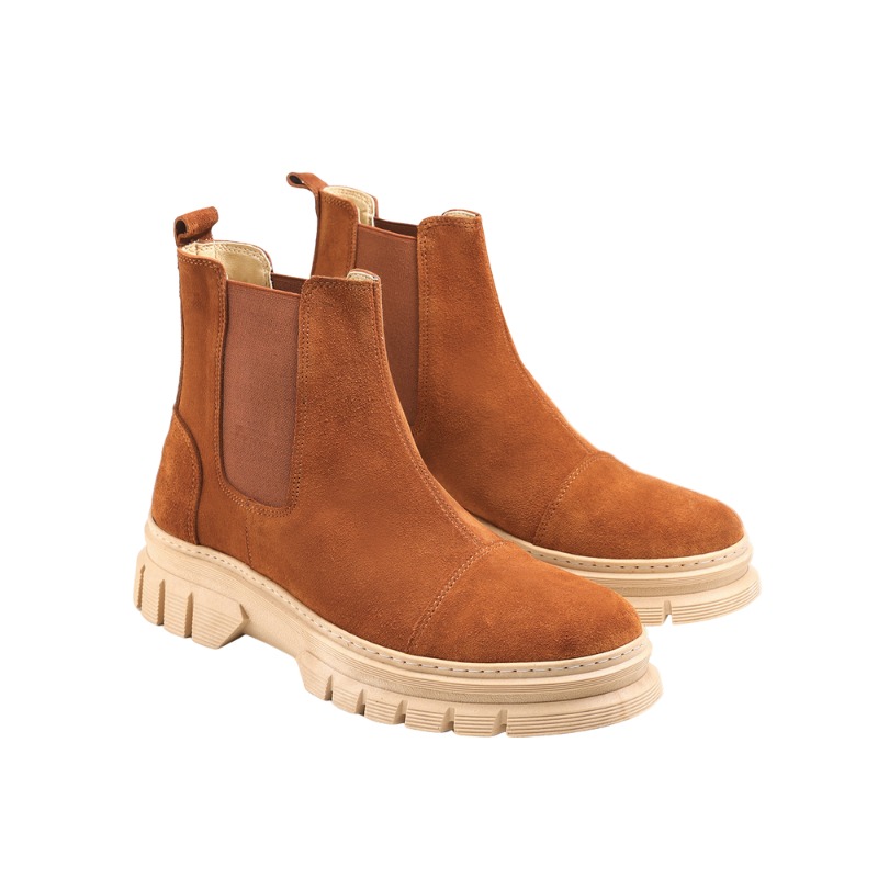 حذاء موديل 2000 - الصورة 2