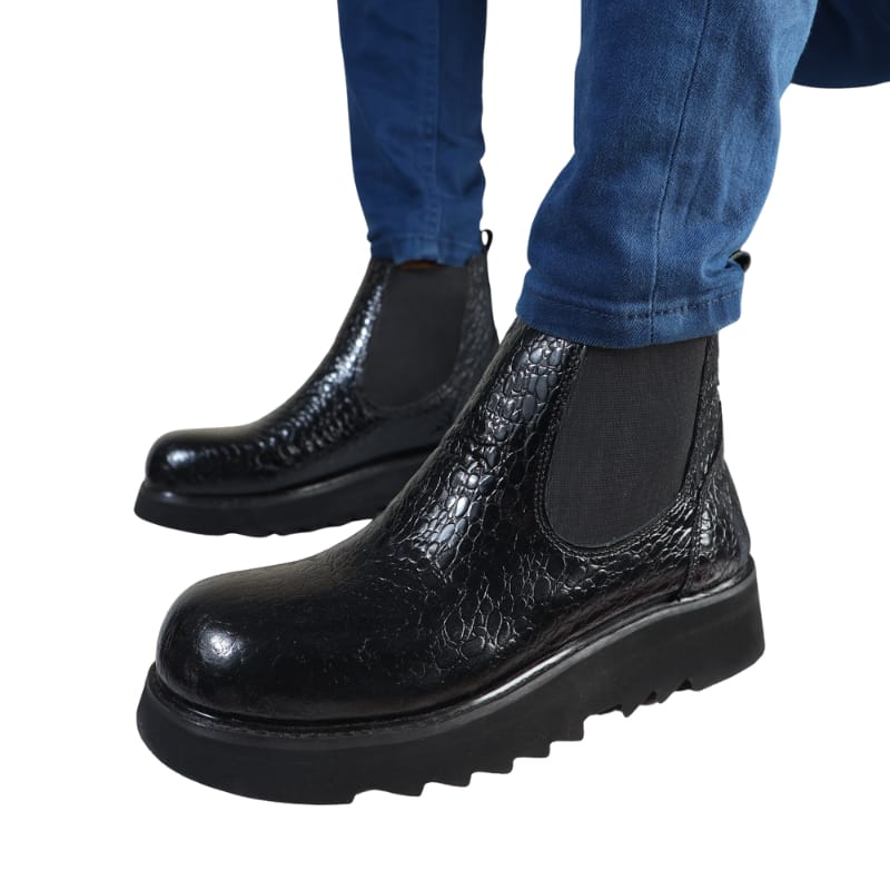 حذاء موديل f1